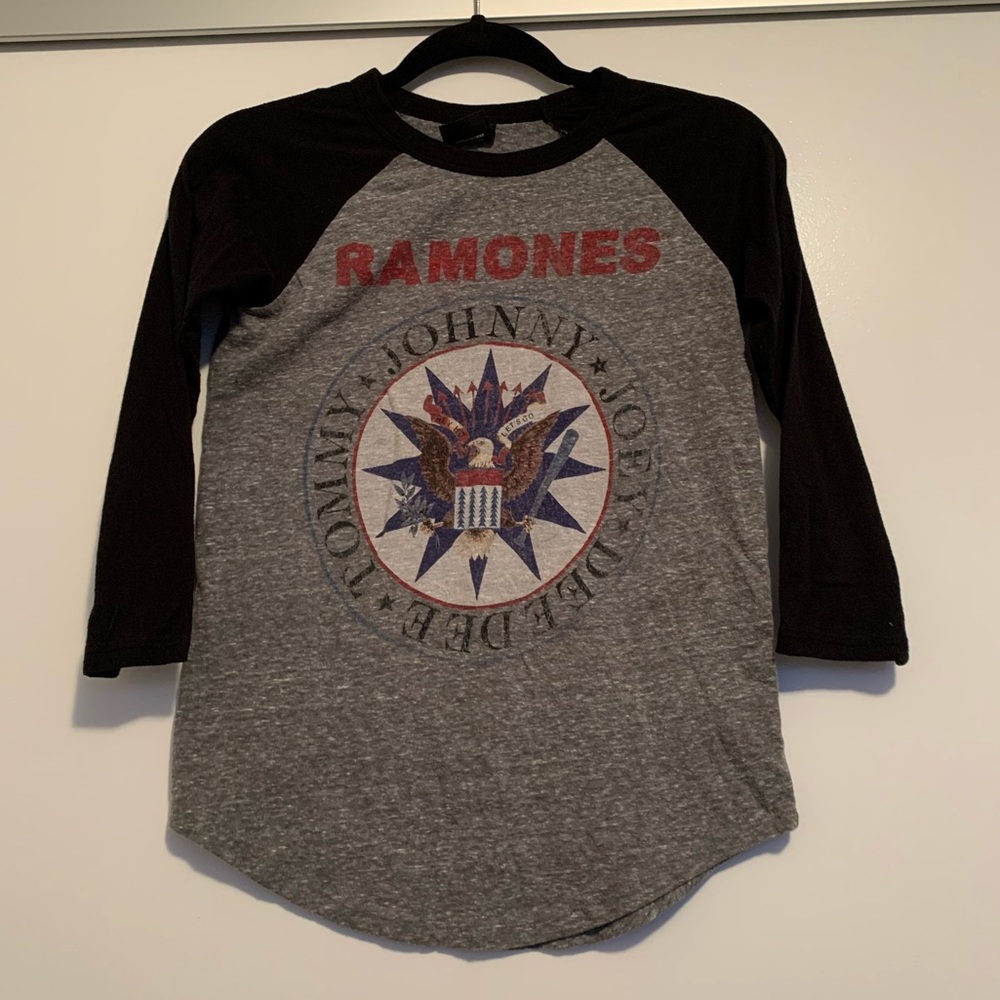 Graphic Long Sleeve